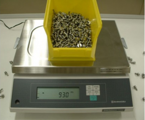 Shimadzu BX-32KH ( 32kg x 0.1g)